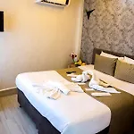 Honey Hotel