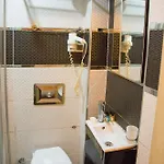 Honey Hotel 2*