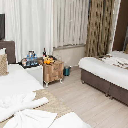 Honey Hotel