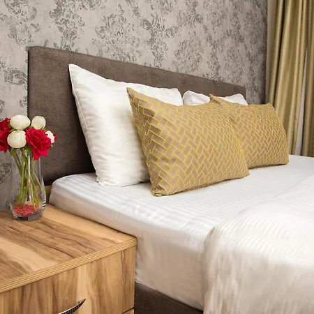 Hotel Honey