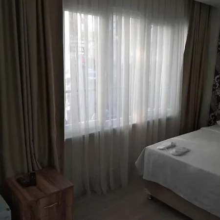 Honey Hotel
