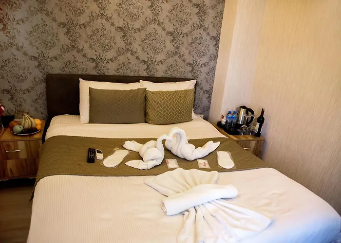 Honey 2* Стамбул