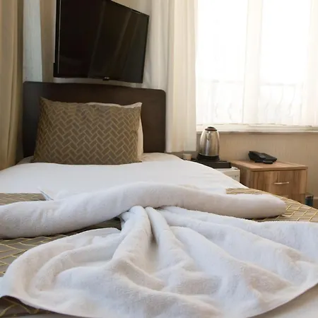 Honey 2* Стамбул